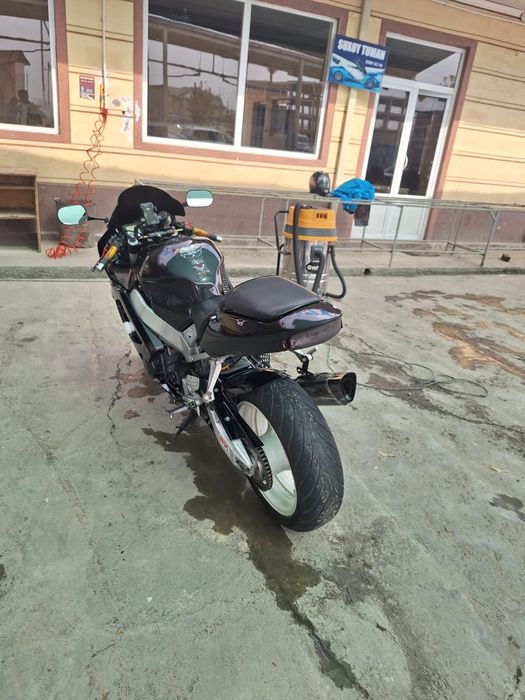 хонда сбр929рр Fireblade сотилади