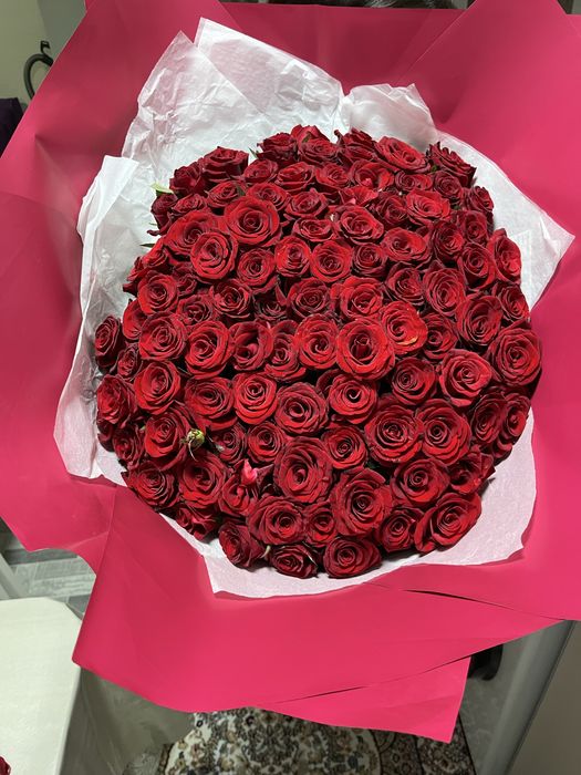 Продам букет из 101 розы