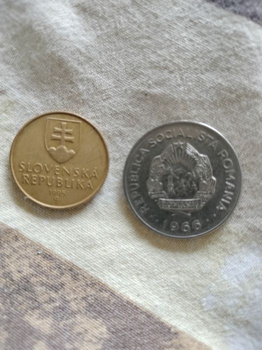 Всякакви монети .