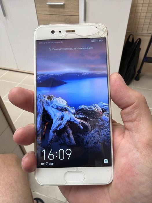 Huawei P10 4/64gb