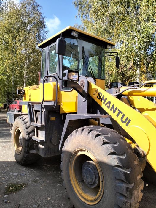 Продам погрузчик 2 кубовый