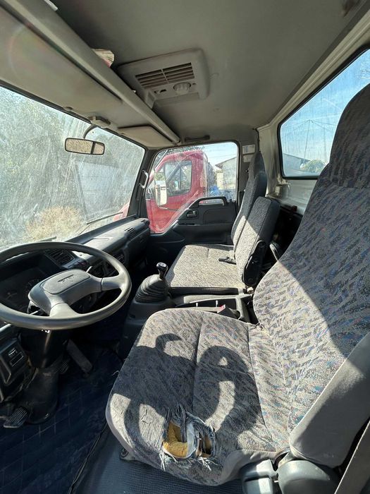 Vand autoutilitara N1 ISUZU