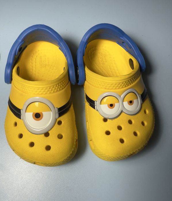 Crocs C4 - putin purtati