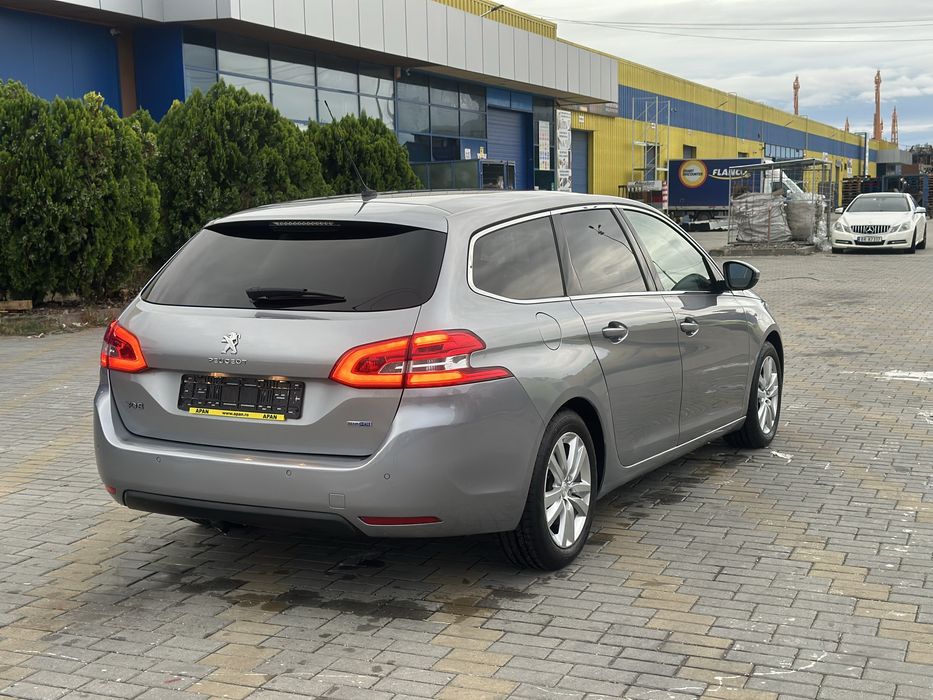 Vand Peugeot 308,1.6 hdi 120,euro 6,2015,209000 km,car play,led,import