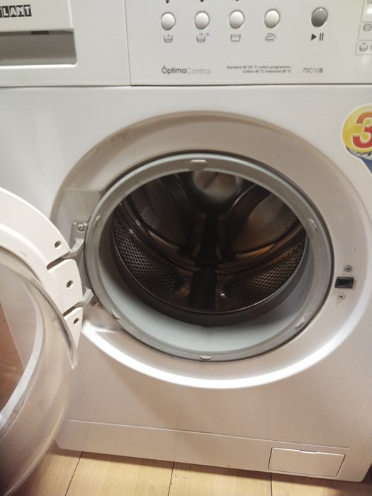 Продам стиральную машину автомат