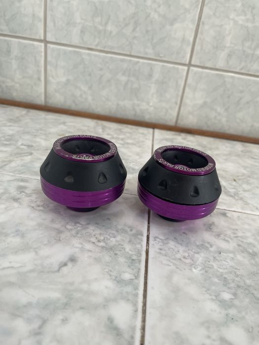 Accesorii compatibile cu trotinete, biciclete