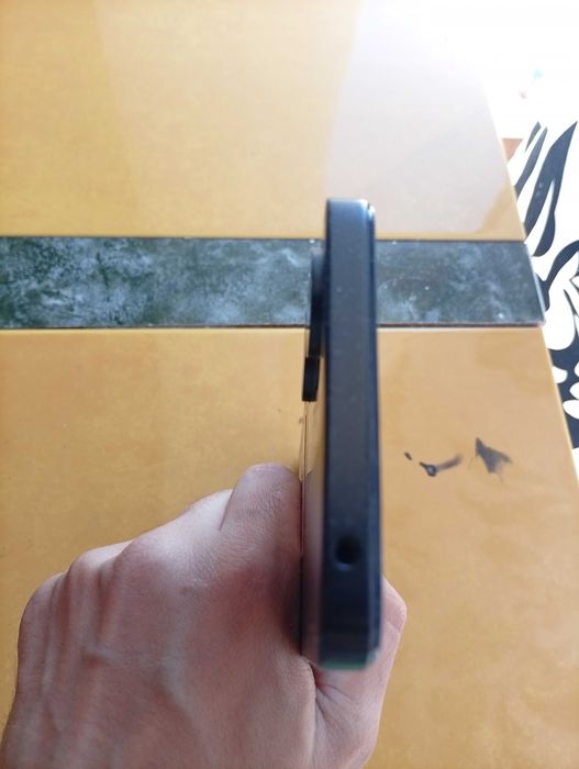 Vând redmi 13 c 128 gb