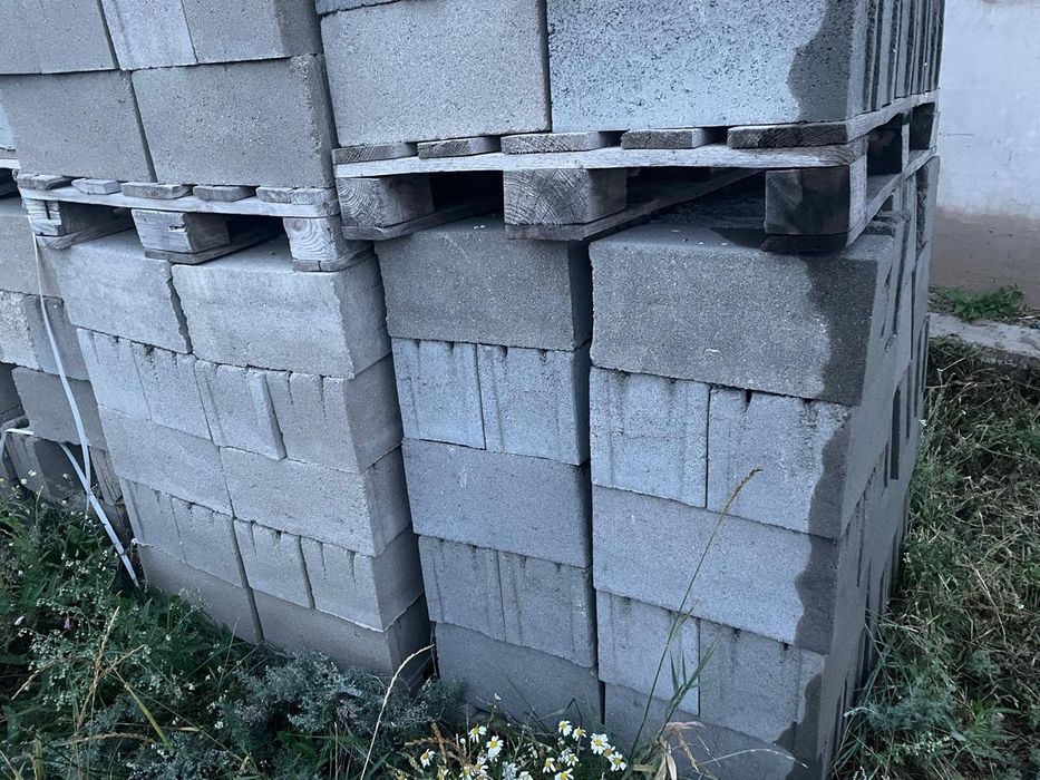 Продам пескоблоки