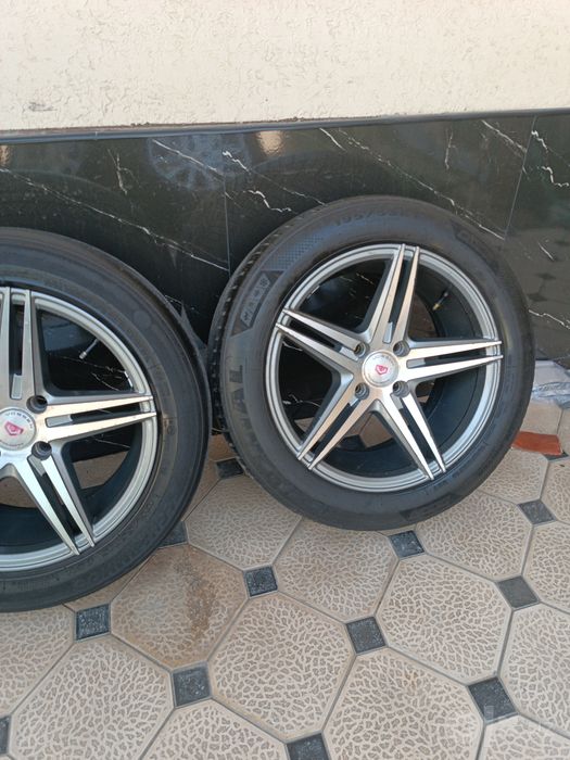 Vossen Diska Balon 195 55 R15 Holati Yaxshi Skitkada