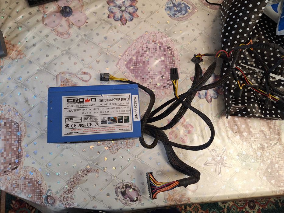 Блок питание на компьютер Crown 500 w orginal