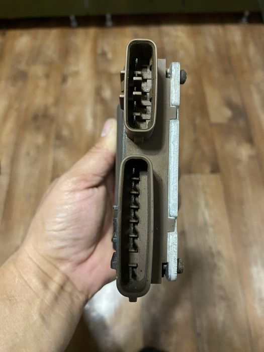 Запчасти на Тойота