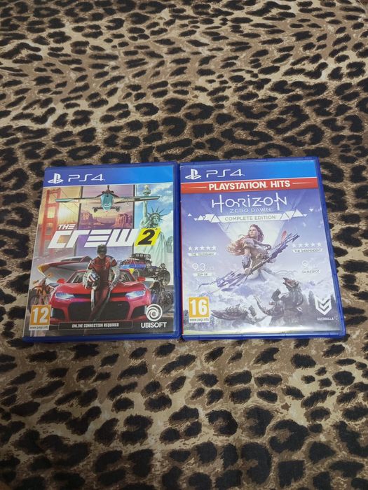 Vând Horizon Zero Dawn și The Crew 2 Ps4