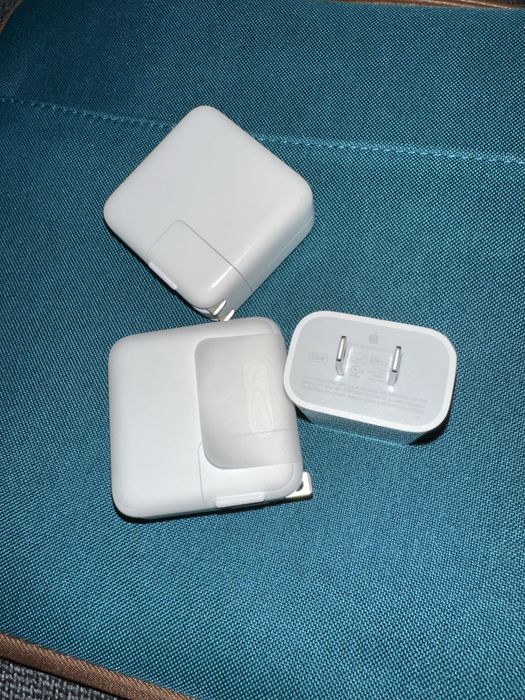 адаптери за Apple