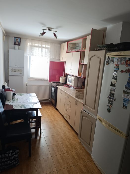 Apartament 2 camere, decomandat, Micro 5