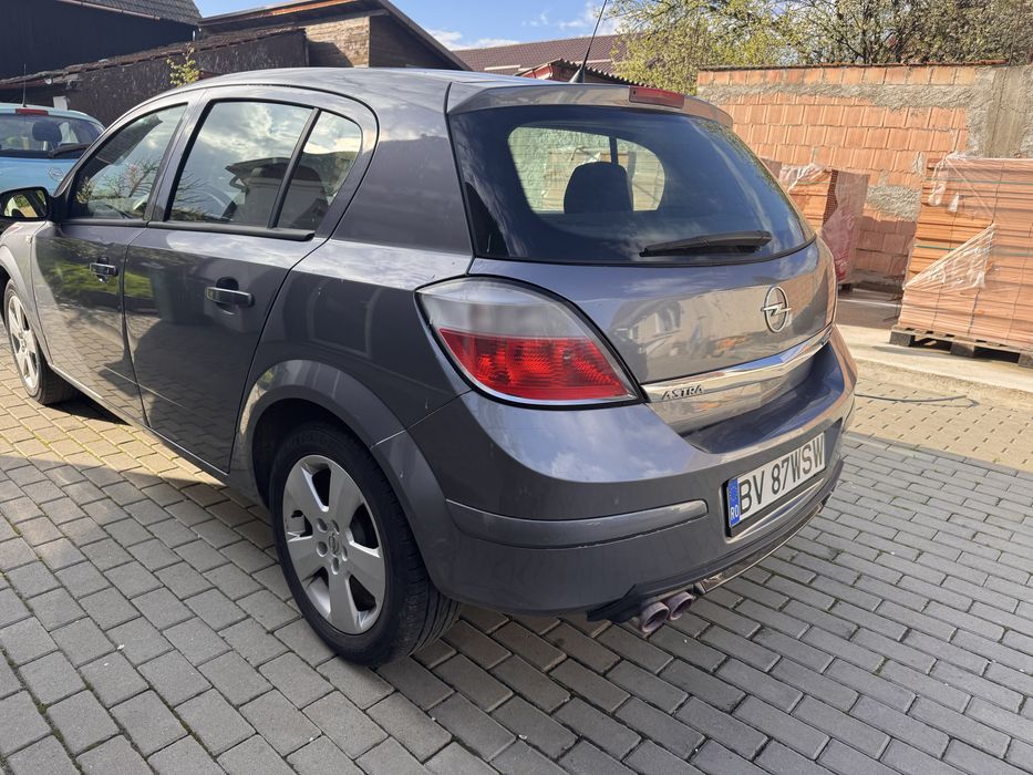 Opel Astra 1.3 CDTI