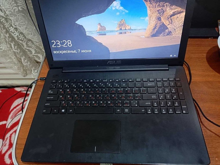 Продам Asus X553M