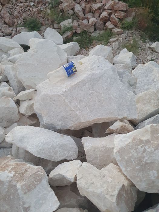 белий камен (ок тош]