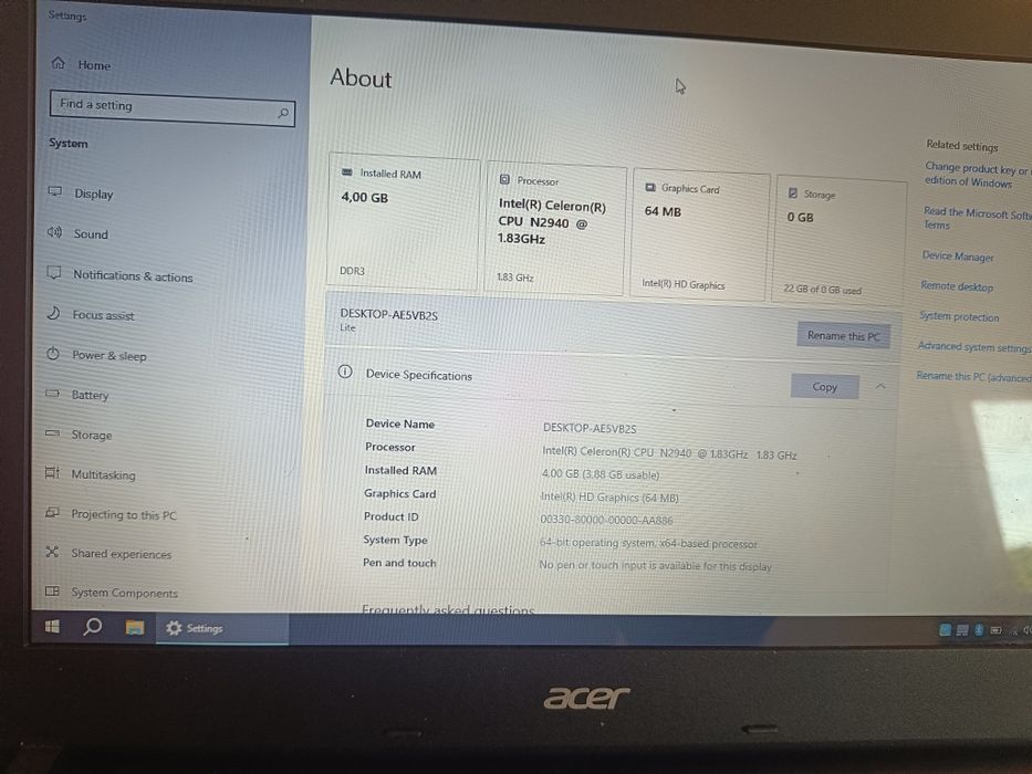 Laptop Acer ES1-411