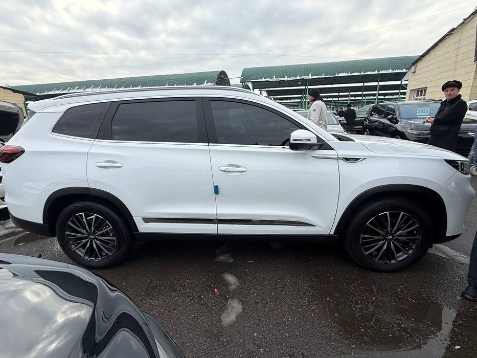 CHERY 8 PRO TIGO  2023йил ранги ок краска йук