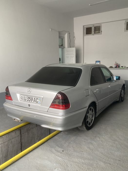 W202 срочно сотилади идеал