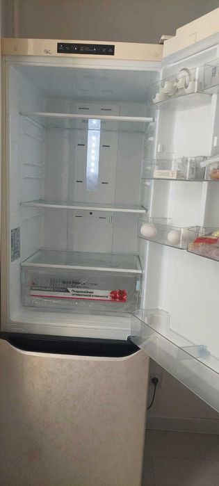 Продается холодильник