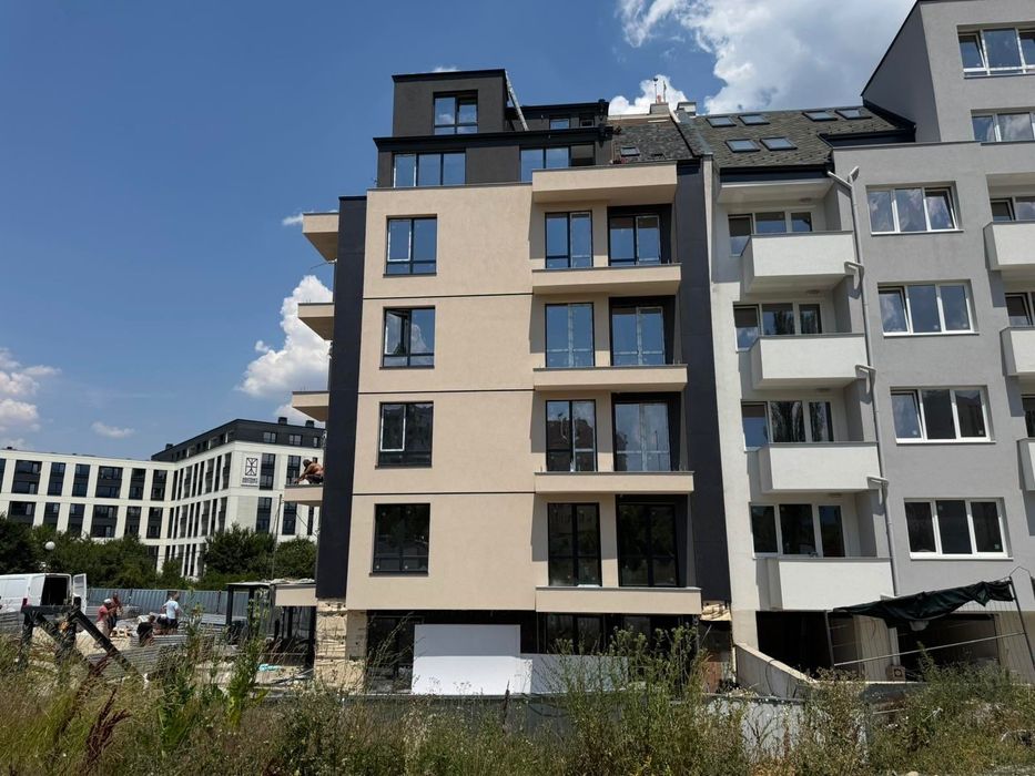 Продава се Тристаен апартамент в Петрич - 82 кв.м за 1120 €/кв.м - Снимка #9