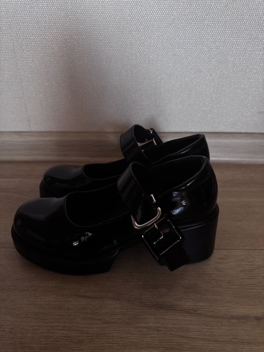 Туфли женские черные