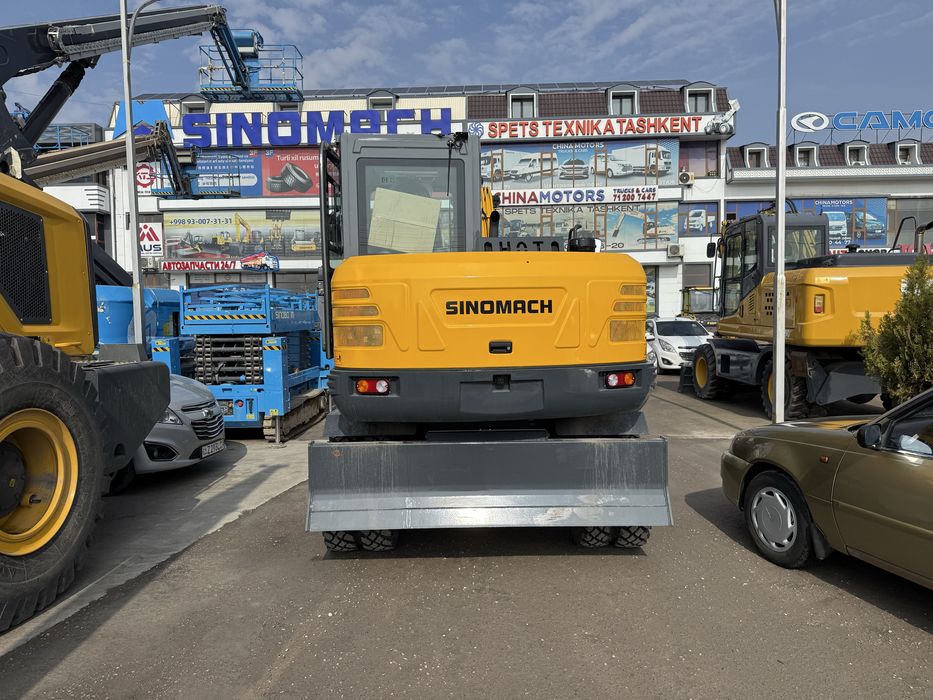 Экскаватор колёсный SINOMACH 80W