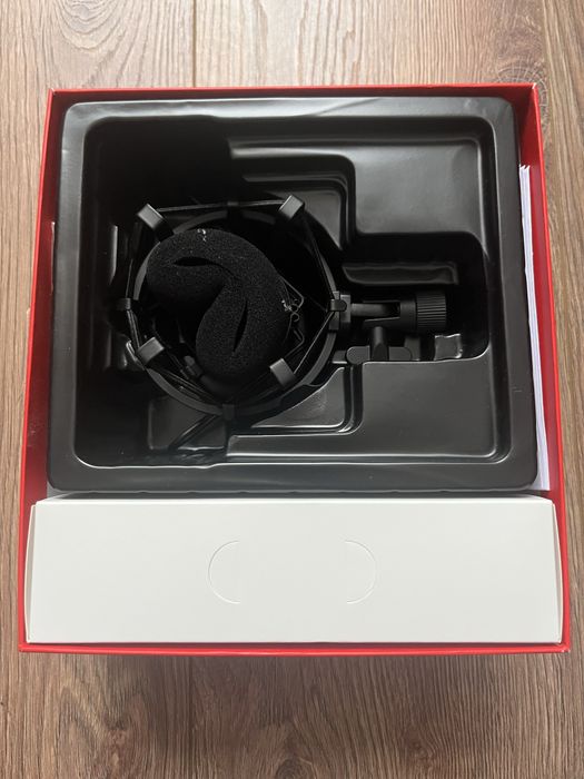 Микрофон Trust, за стрийминг