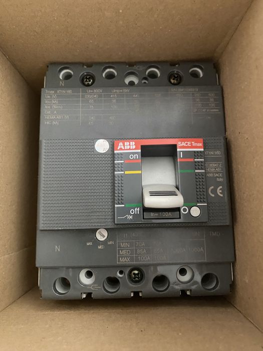 ABB Tmax XT Автоматический выключатель
