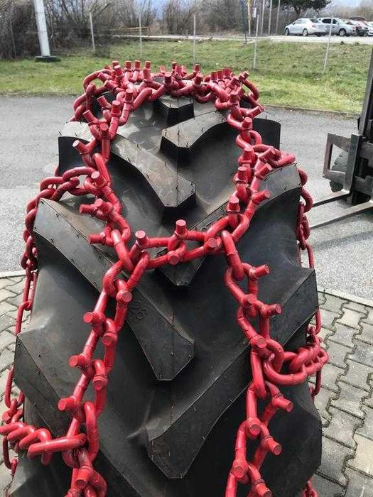 Lanturi forestiere RUD Ecostud de 13 mm pe 18.4/R38 si 16.9/R38