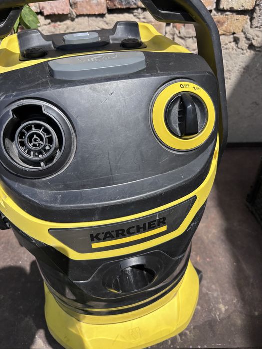 Пылесос Karcher wd5