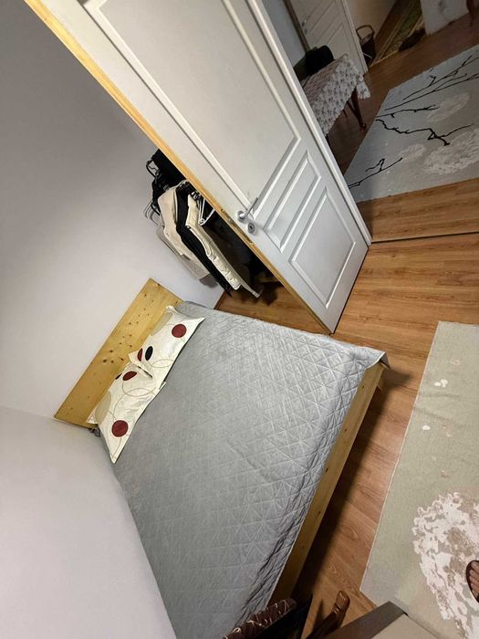 Apartament de închiriat