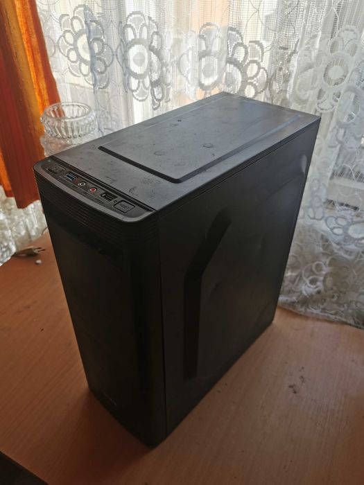 Carcasa ATX + Sursa Bequit 300 W reali