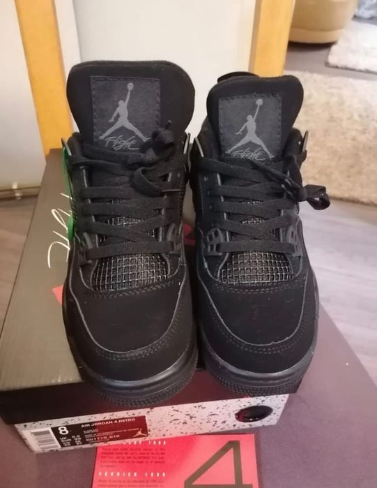 Jordan 4 retro Black Cat