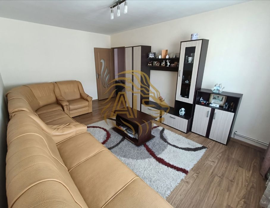 Vând apartament 2 camere Cartier Grui