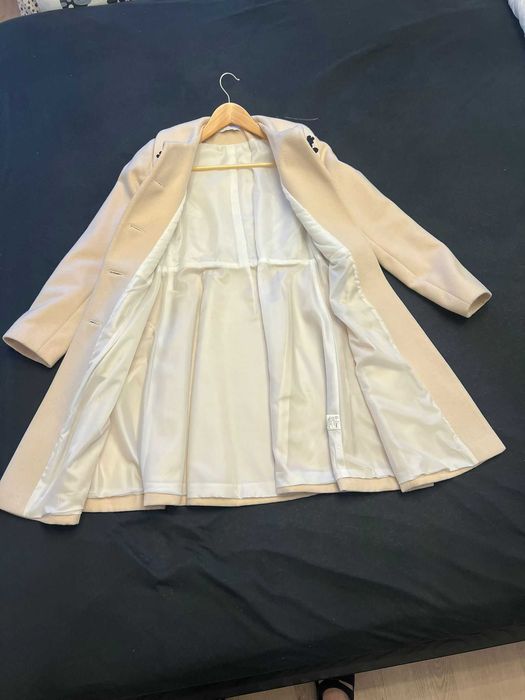 Palton dama roz pudra La Donna din stofa cu broderie manuala