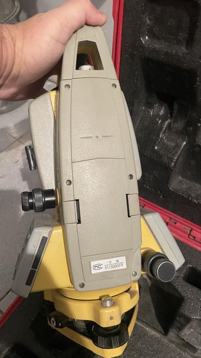 ТахеометрSouthNTS