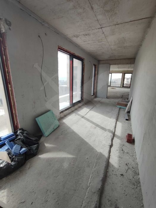 Продава се Многостаен апартамент в Варна, Бриз - 250 кв.м за 2244 €/кв.м - Снимка #5