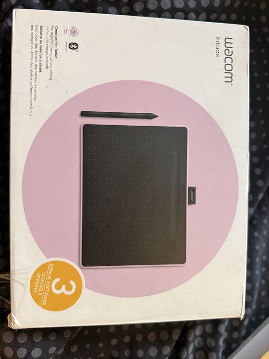 Графичен таблет wacom Intos M, Bluetooth,berry