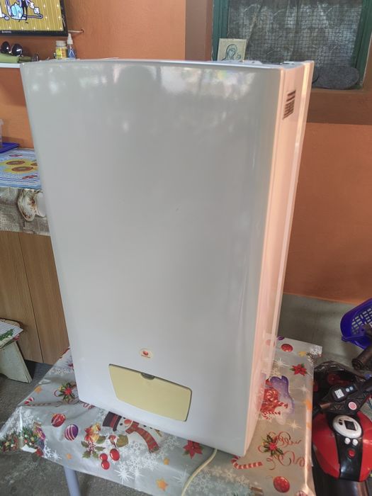 Centrala termica Saunier Duval Themafast F30