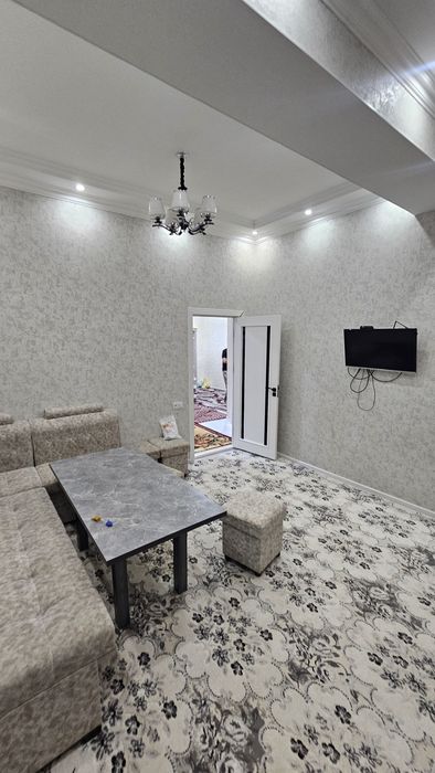 2 xonali kvartira arendaga beriladi. Navastroyka Uzbekistanskiy 116B