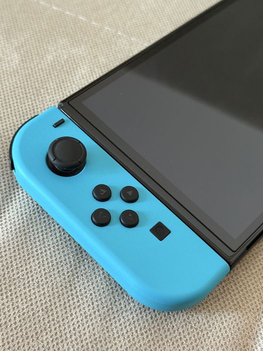 Nintendo Oled ca nou