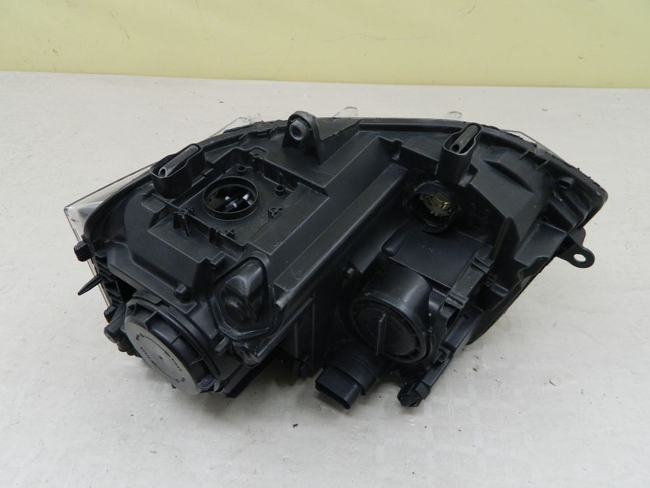 Far dreapta VW Transporter T5 facelift Bi-Xenon LED, 2012, 2013, 2014, cod origine 7E5941016