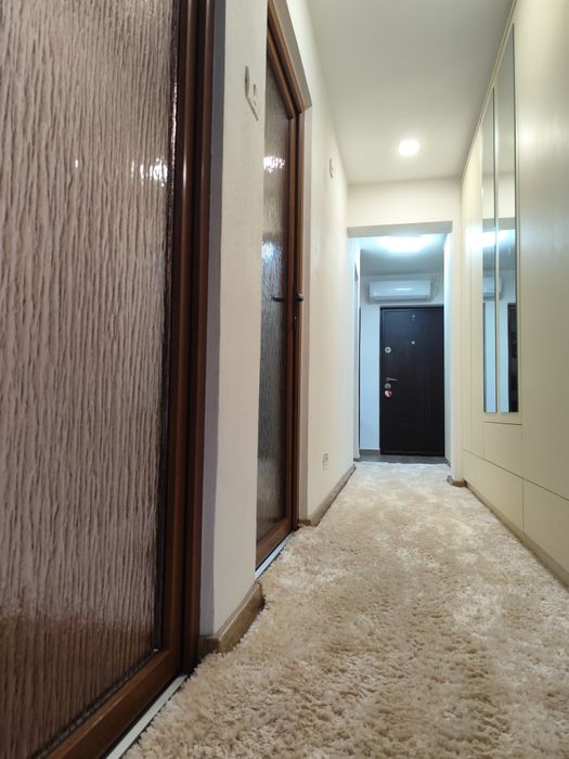Proprietar, vând ap  3 camere decomandat, Micalaca - Miorița