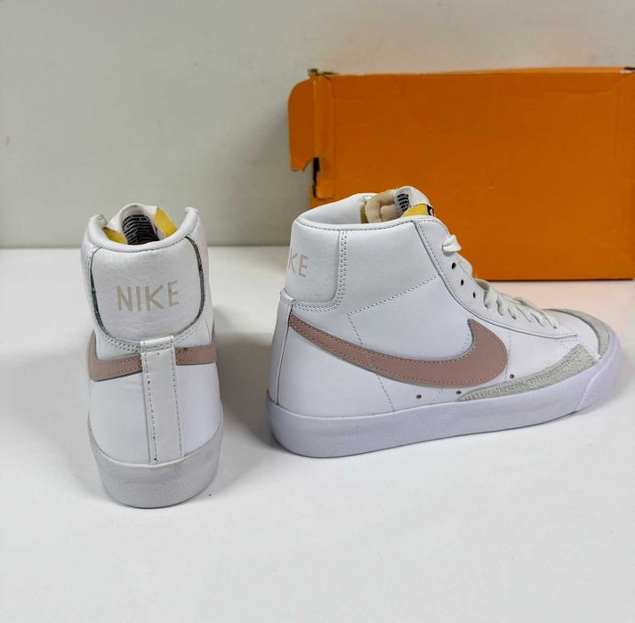 Nike Blazer Mid 77