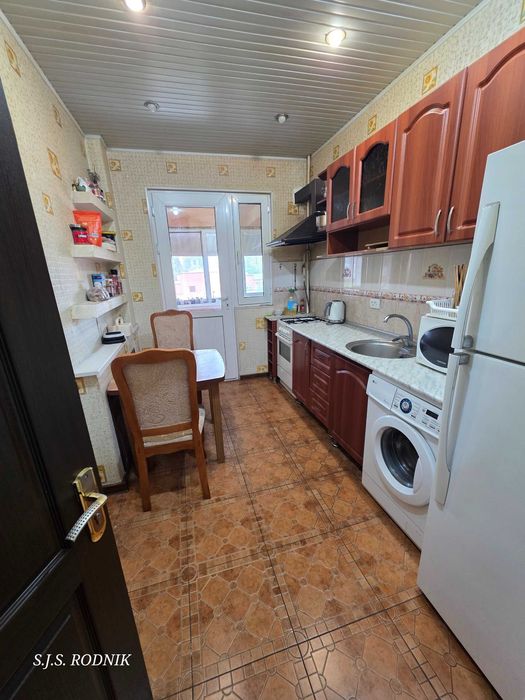 3-комнатная 75 м² | Метро Ойбек | Чехова | 120 000 $