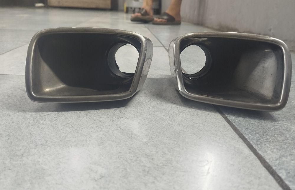 Chevrolet Equinox 1 uchun orqa glushitel nasadkalar – sport dizayn.