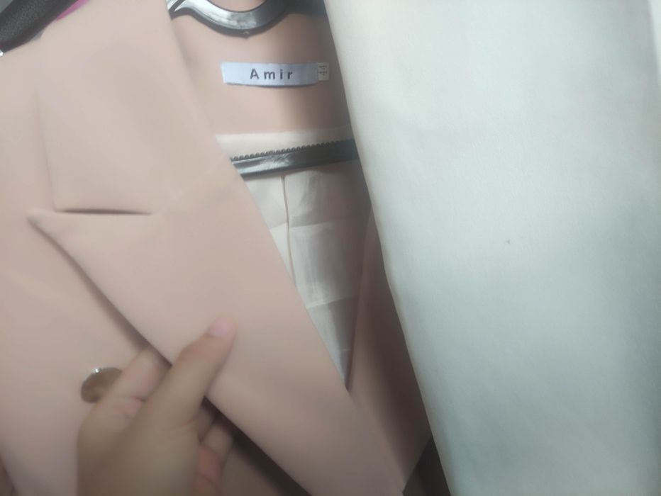 Костюм ШИМ.kastyum shim 44 razmer padroskovi qizla uchun. Tuy hasham u