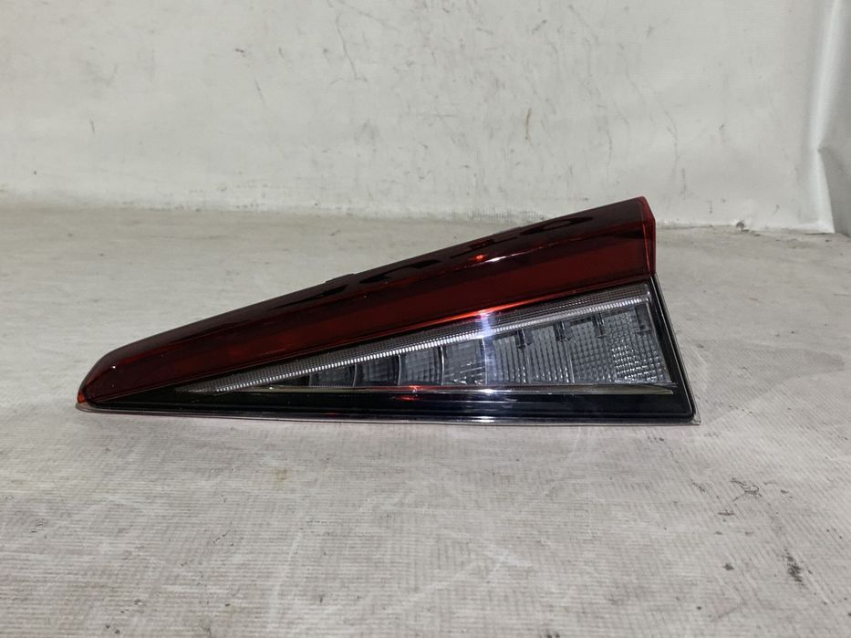 Lampa stop dreapta pe hayon, Skoda Enyaq, 2021, 2022, 2023, 2024, cod origine OE 5LG945308C.